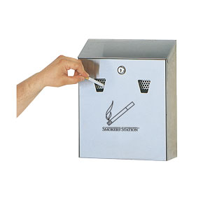 URNA PARA FUMADORES MONTABLE A PARED RUBBERMAID R1012